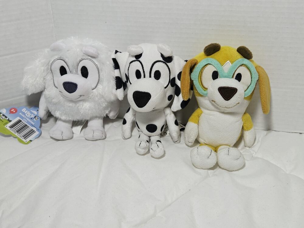 BLUEY & FRIENDS PLUSH STUFFED ANIMAL LOT DALMATION ROYALTY Winton